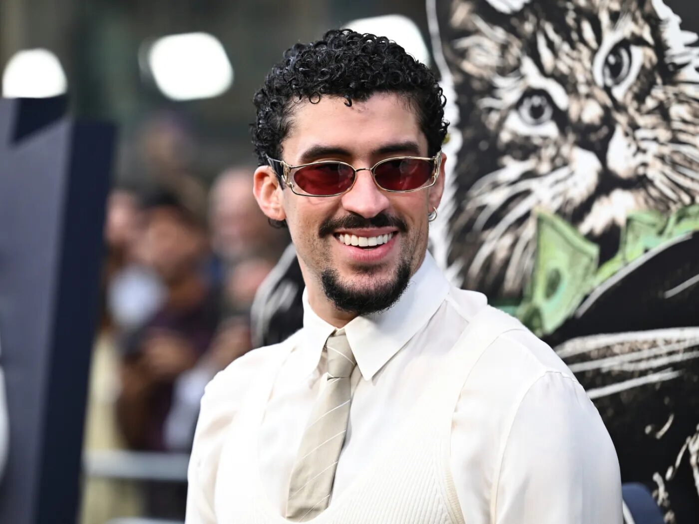 Grandinata durante il concerto di Bad Bunny all'Ippodromo Snai La Maura
