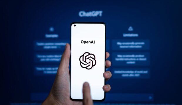 ChatGPT a confronto con funzioni smartphone
