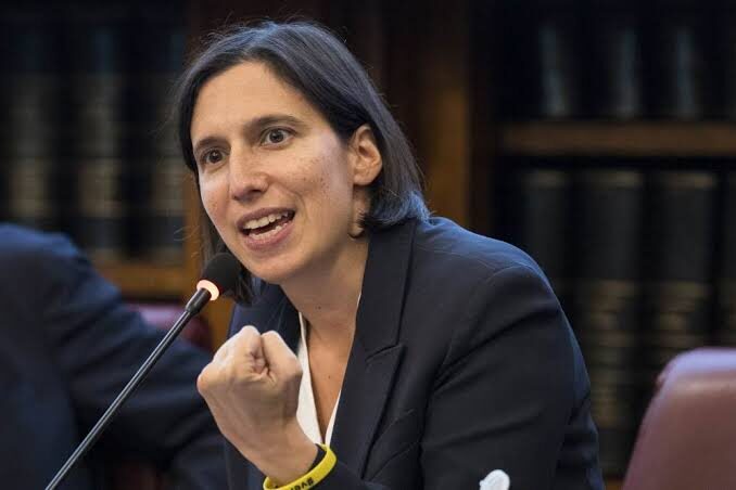 Elly Schlein propone un piano energetico