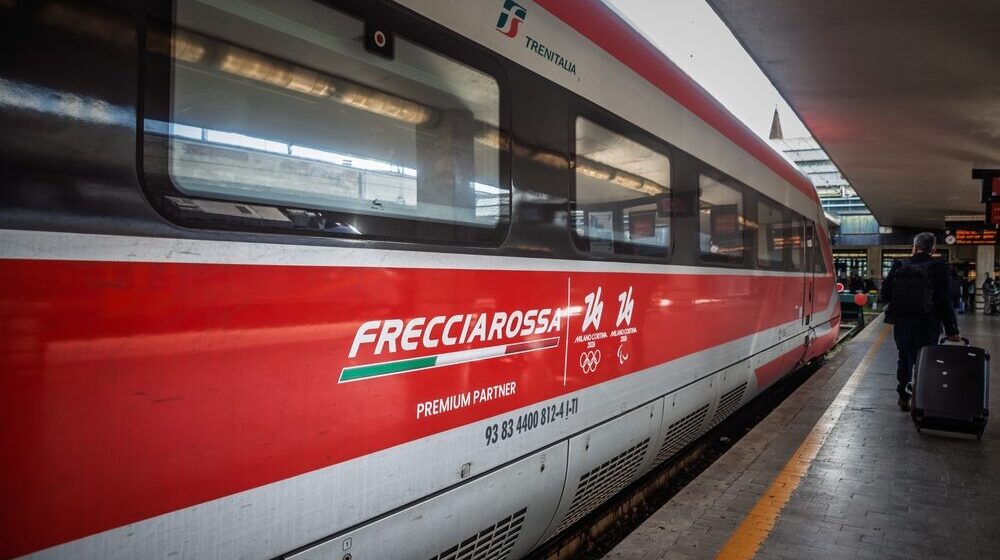 Treno regionale in movimento